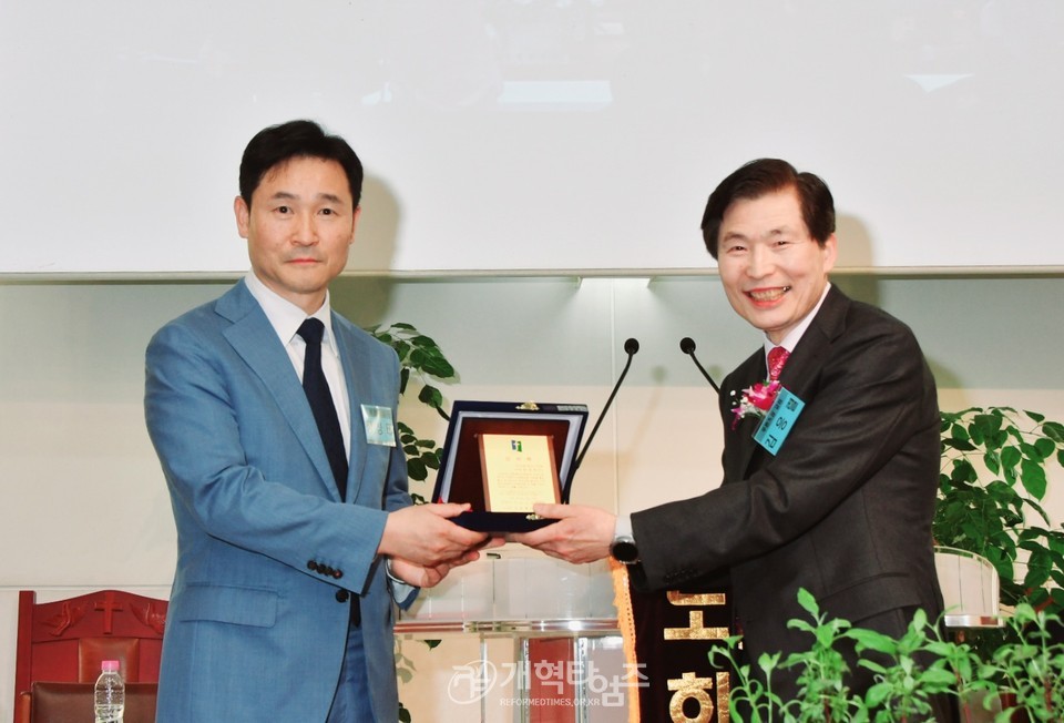 수도노회 제107회 정기회 모습