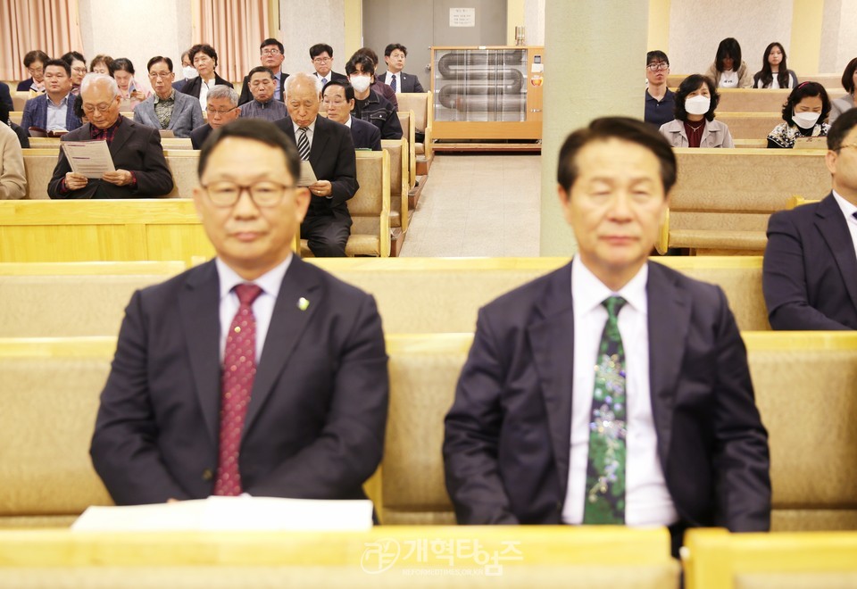 한기승 목사 원로목사 추대 및 제20대 위임목사 취임 감사예배 모습