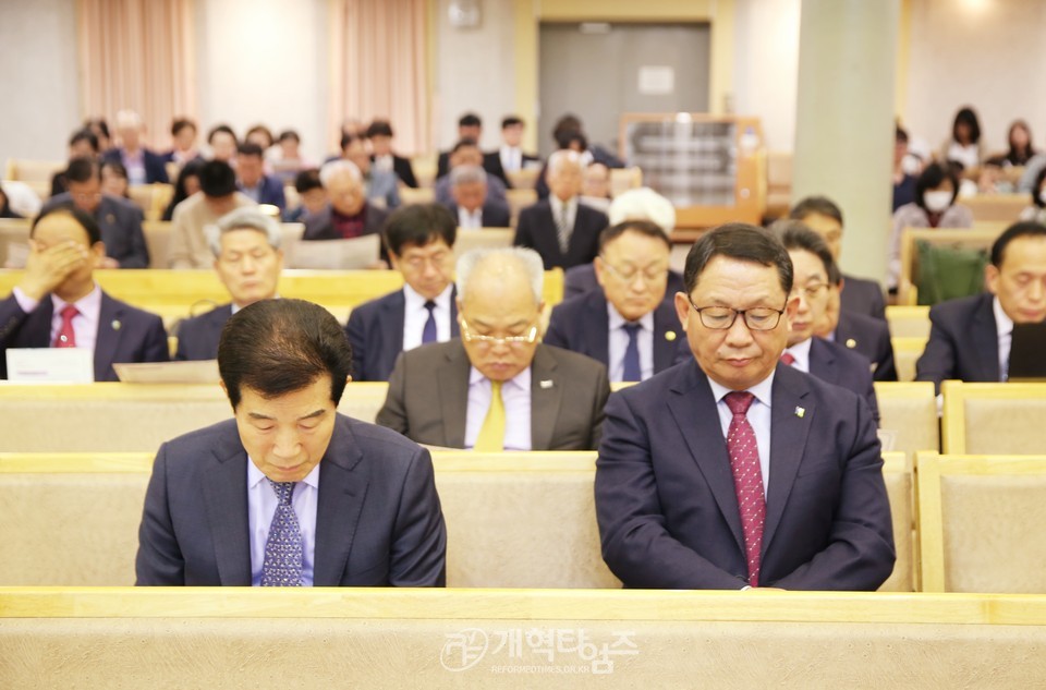 한기승 목사 원로목사 추대 및 제20대 위임목사 취임 감사예배 모습