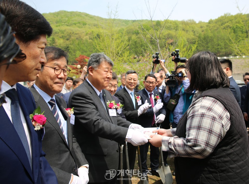에장합동총회 복음전래 140주년 기념 예배 모습