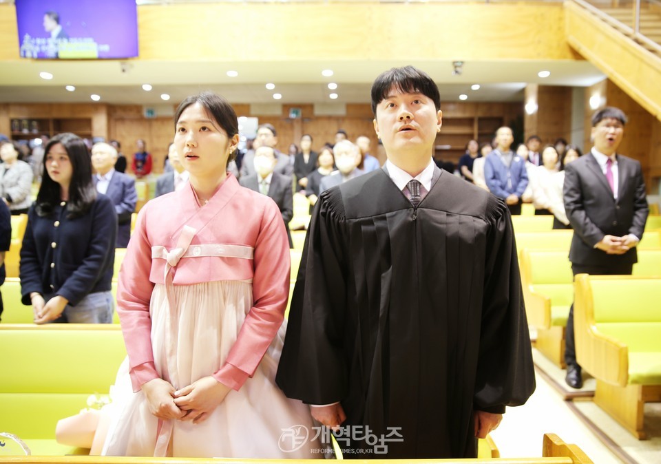 은샘교회, 장로장립예배 모습