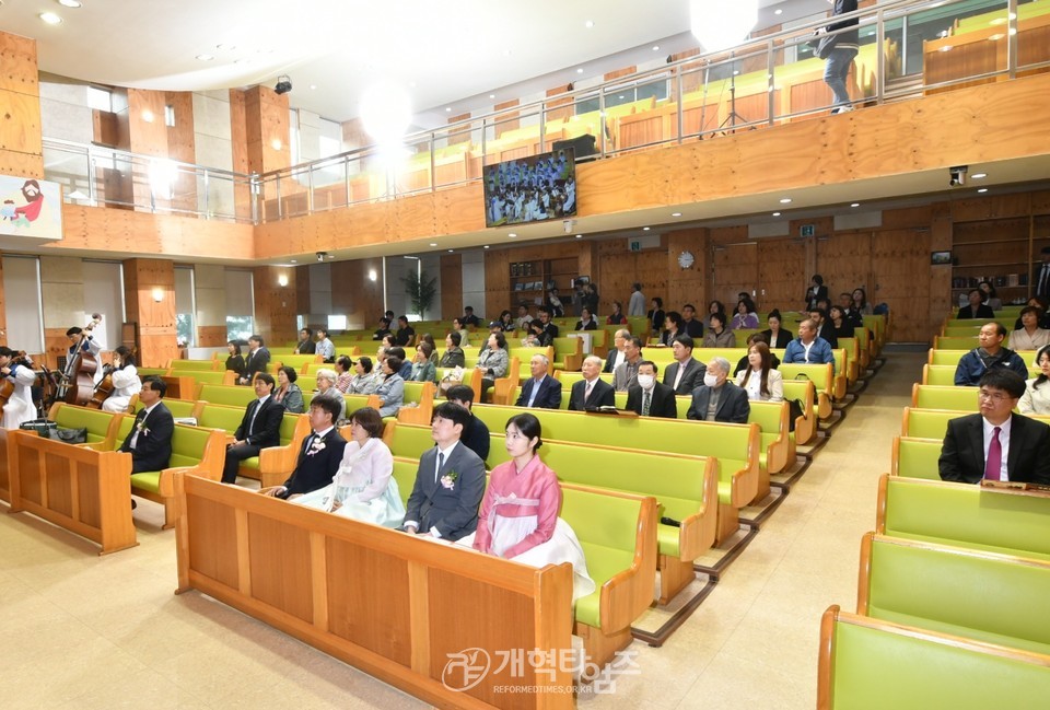 은샘교회, 장로장립예배 모습