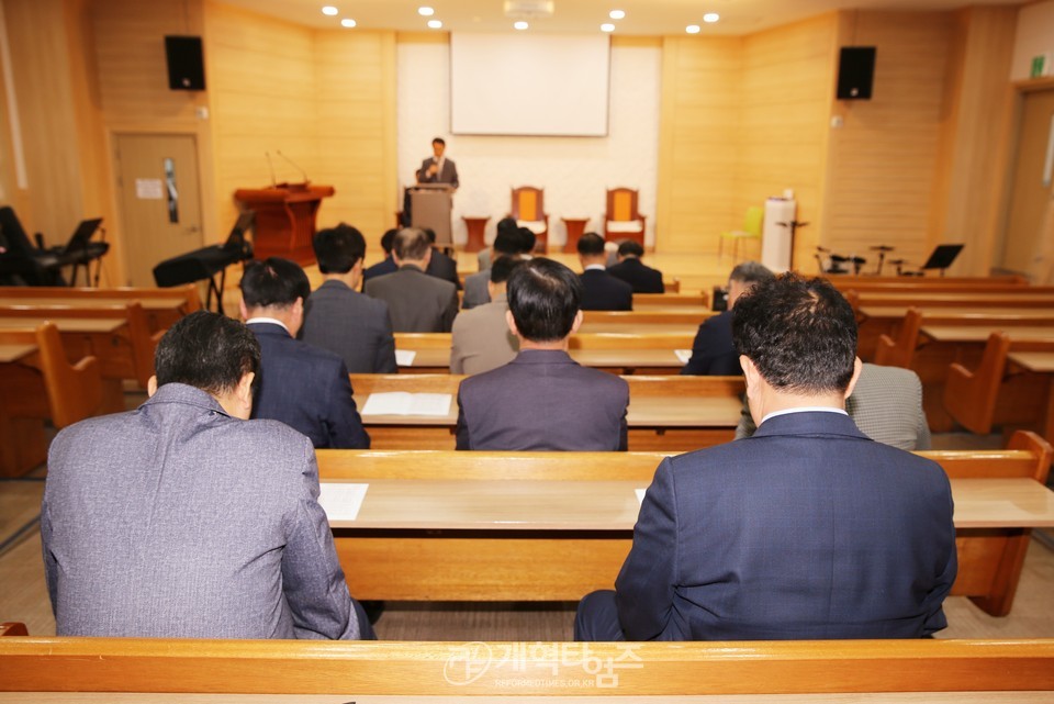 전국주교 호남ㆍ중부지역 증경회장 및 임원 연석회의 모습