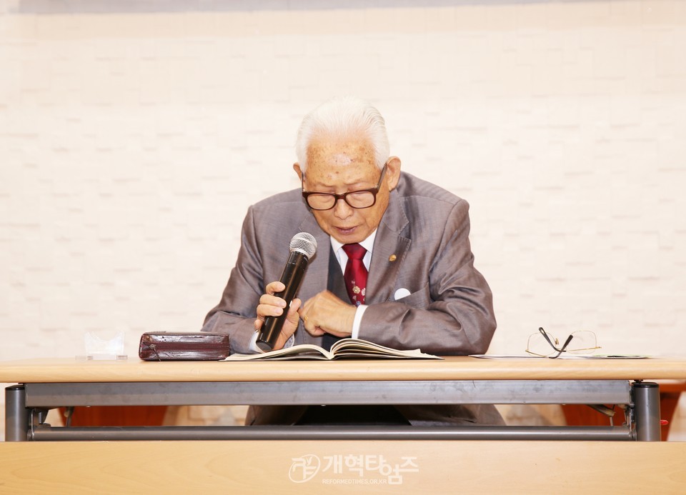 전국주교 호남ㆍ중부지역 증경회장 및 임원 연석회의 모습