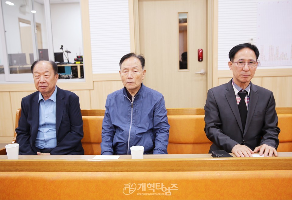 전국주교 호남ㆍ중부지역 증경회장 및 임원 연석회의 모습