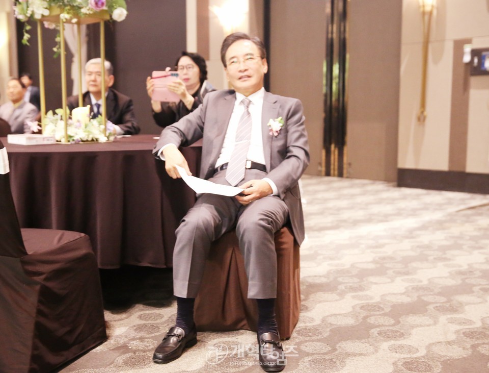 서성로교회 김장교 목사, 장녀 결혼예식 모습