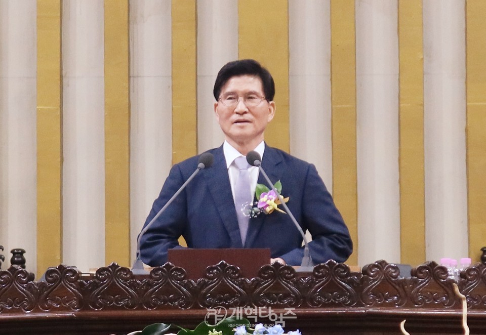 대구서현교회, 박성훈 목사 위임 감사예배 모습