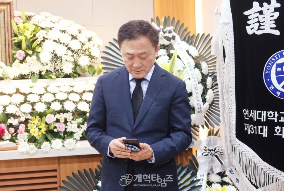 전국호남협 직전 회장 이은철 목사 사모상 모습