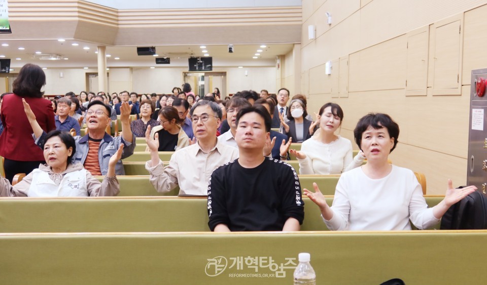 부산노회 200회기 기념 감사예배 모습
