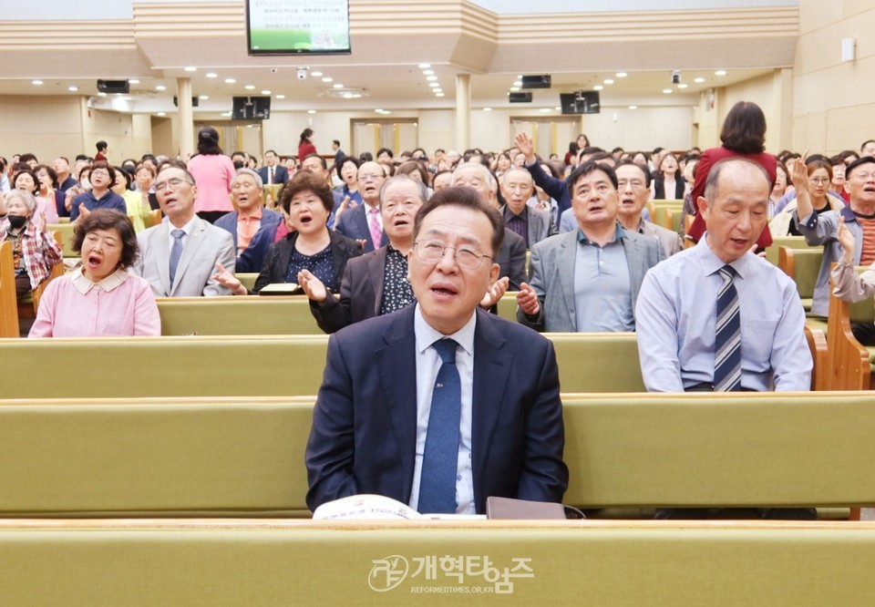 부산노회 200회기 기념 감사예배 모습