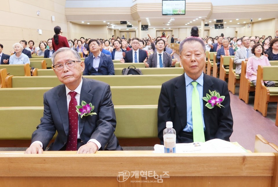 부산노회 200회기 기념 감사예배 모습