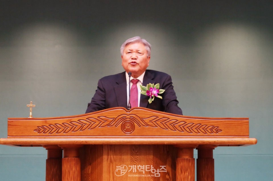 부산노회 200회기 기념 감사예배 모습