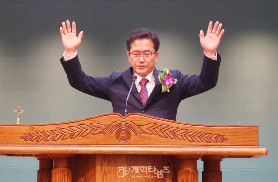 부산노회 200회기 기념 감사예배 모습