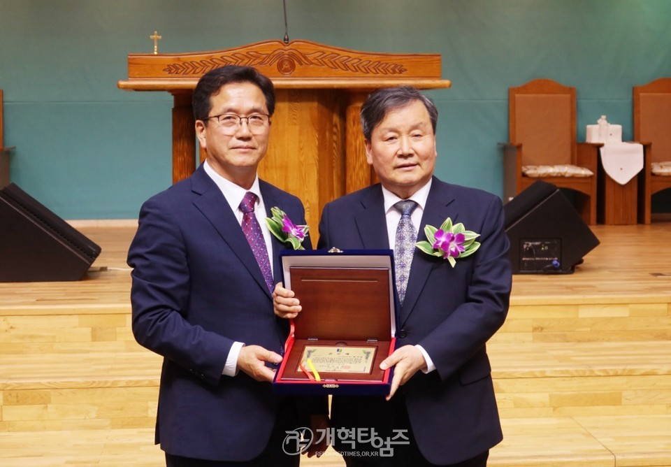 부산노회 200회기 기념 감사예배 모습