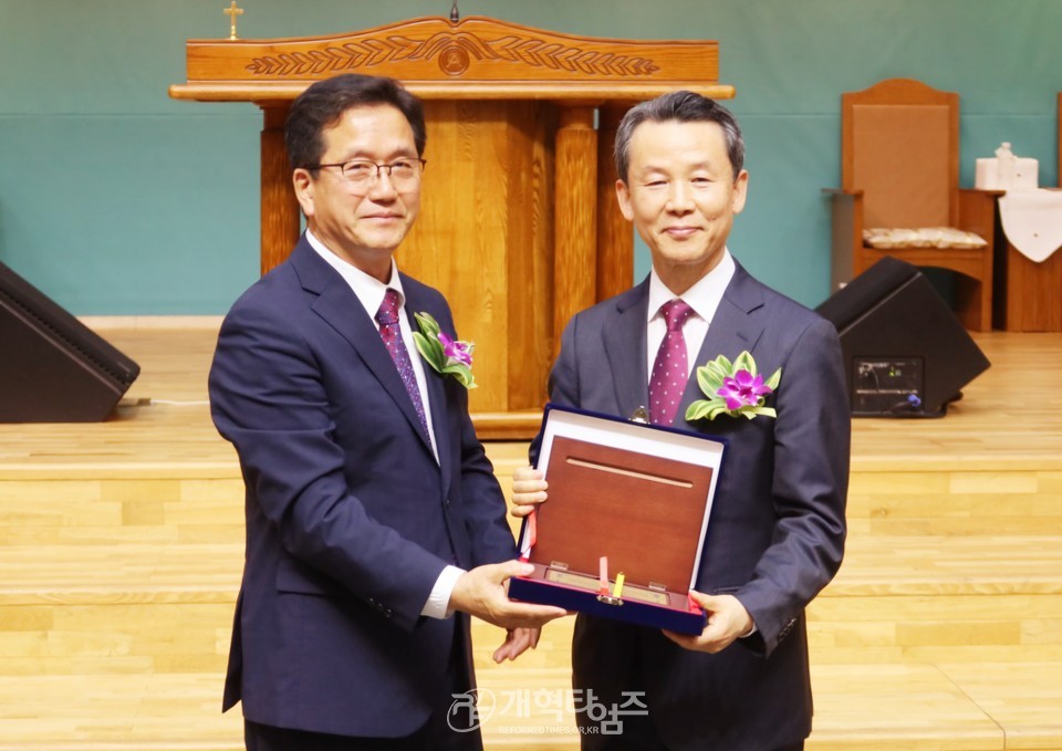 부산노회 200회기 기념 감사예배 모습