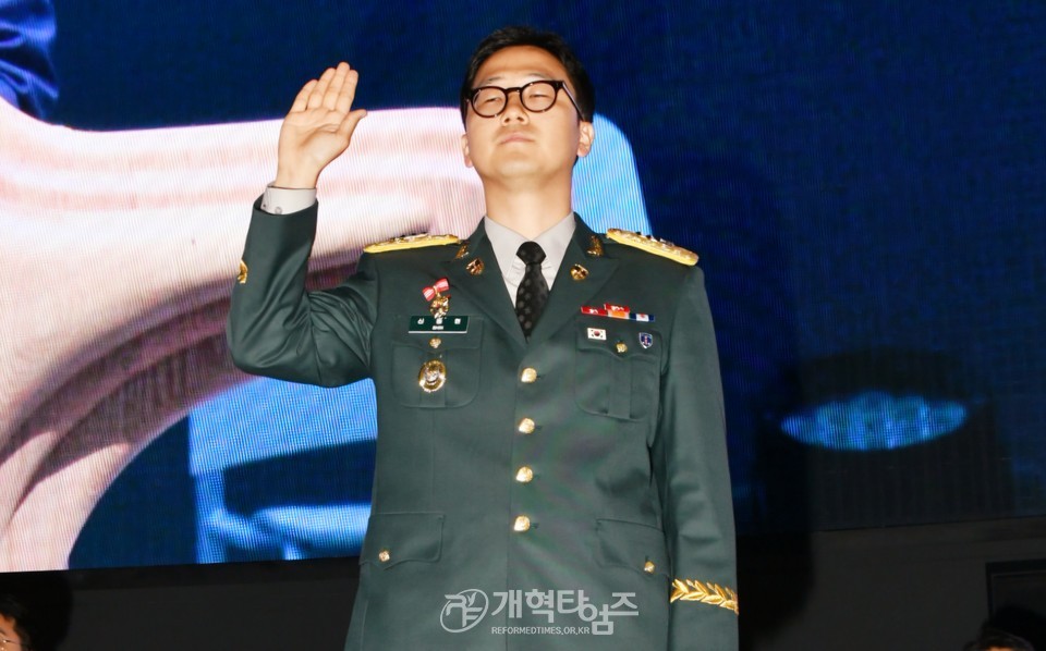 전국남전도회, 육군 훈련소 훈련병 진중세례식 모습
