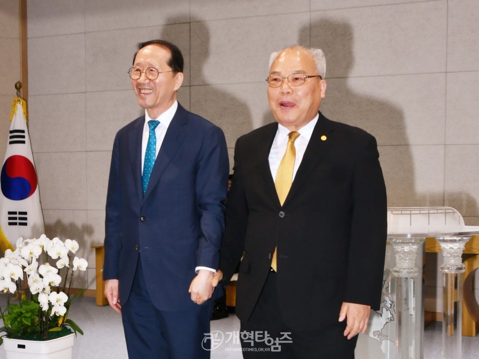 전국남전도회, 육군 훈련소 훈련병 진중세례식 모습
