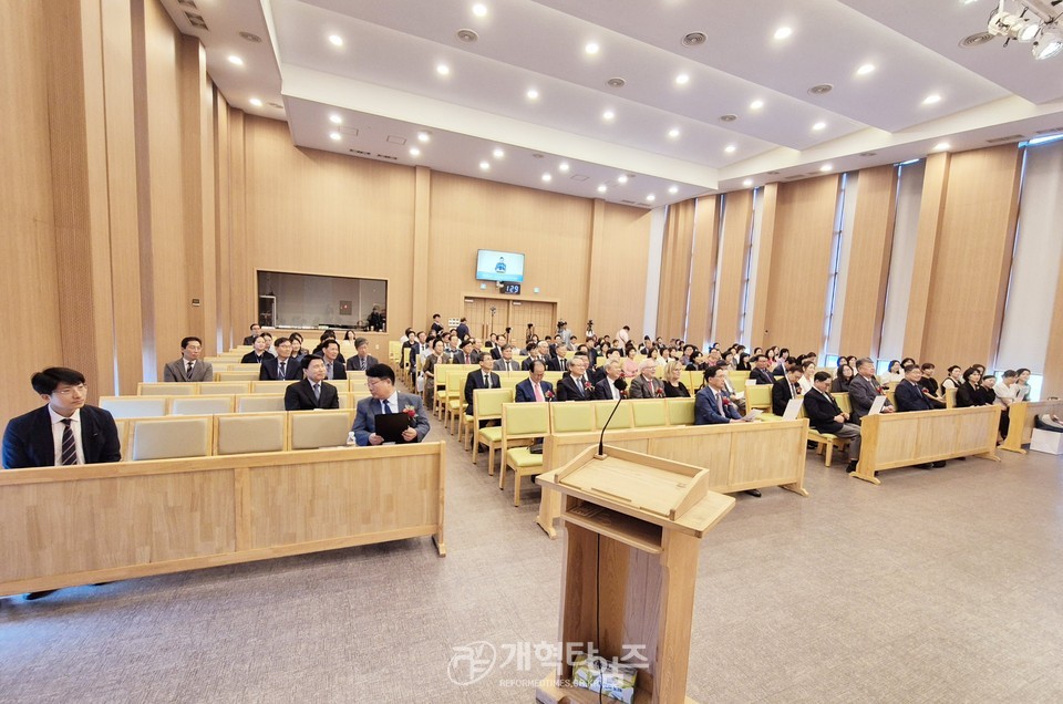 GMS 이사장 양대식 목사 출판기념회 모습