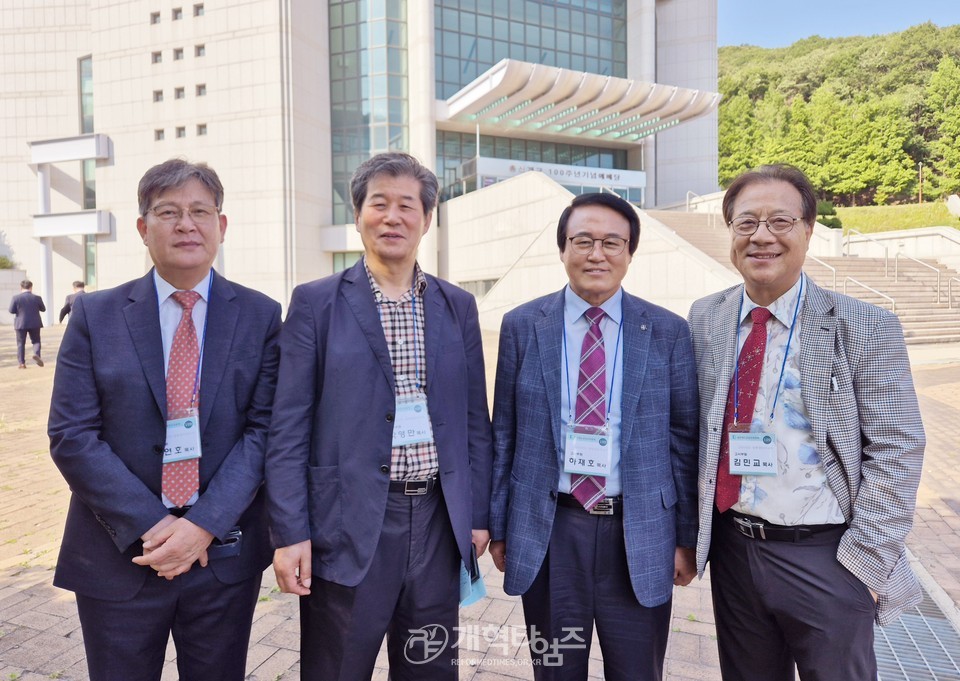 총회 고시부,「2025년도 강도사 고시」예비소집 모습