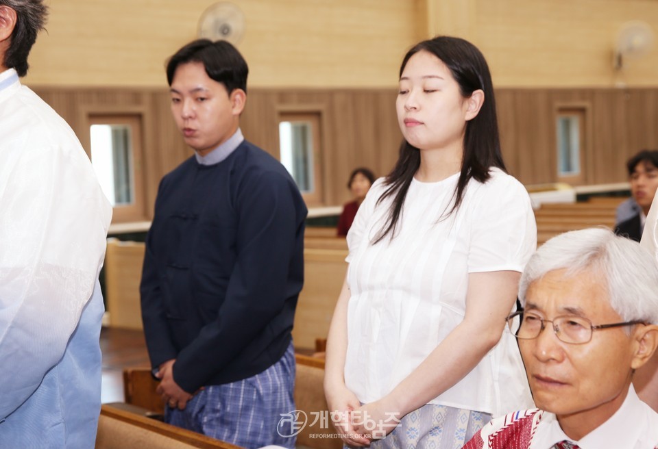 영광대교회, 설립 120주년 감사 및 선교사 파송식 모습