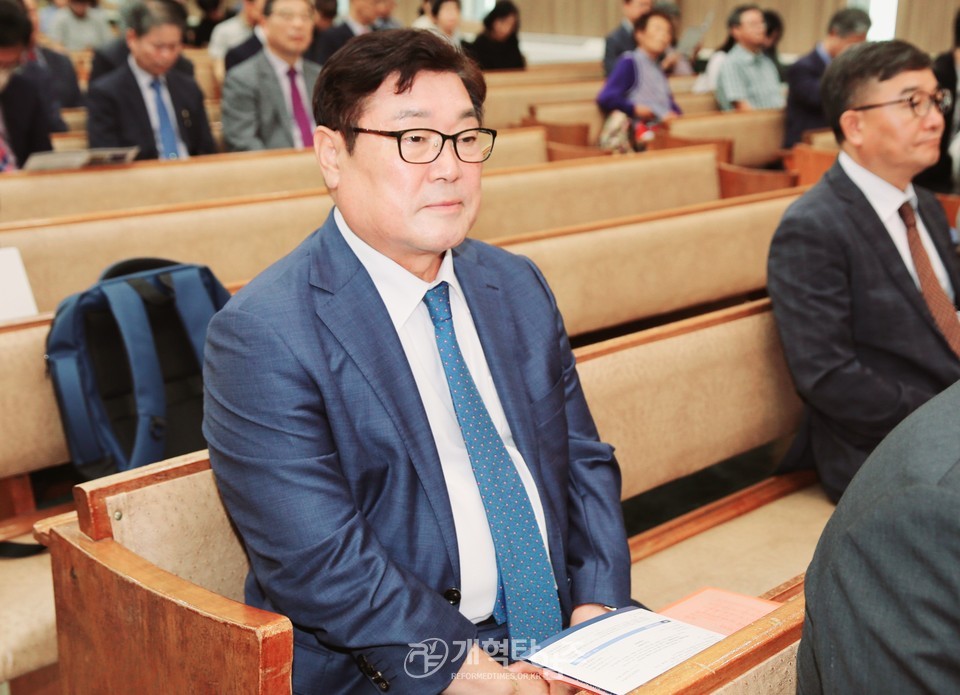 영광대교회, 설립 120주년 감사 및 선교사 파송식 모습