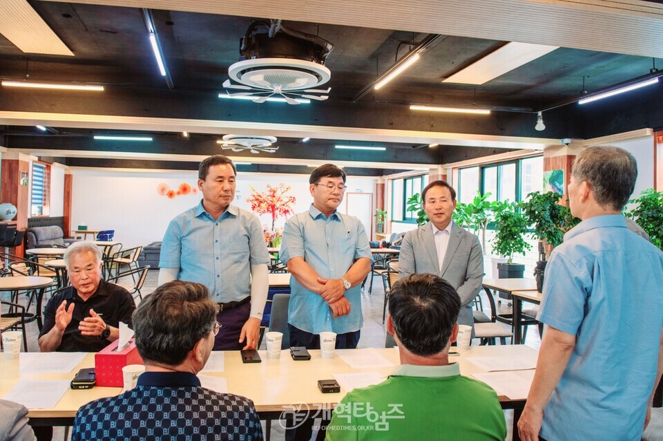 전북지역남전도회, 사랑의 쌀 나누기 모습