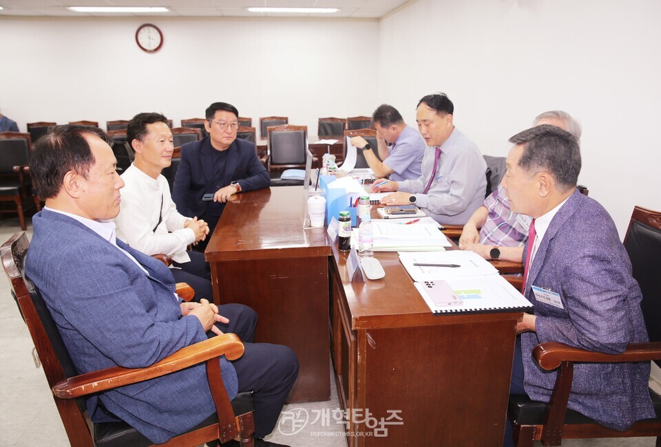 제109회 감사부, 정기감사 모습