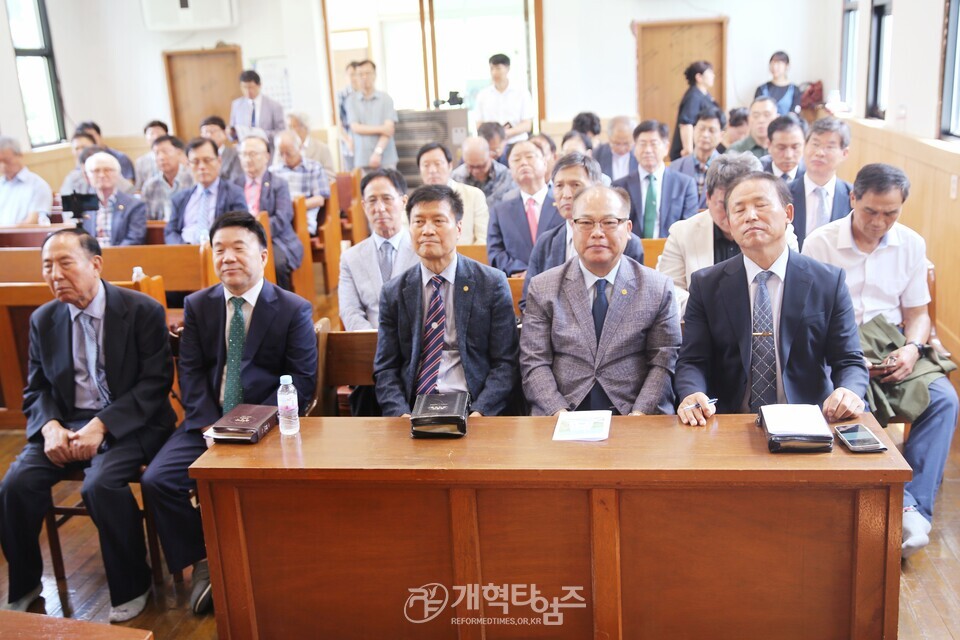 전국남전도회, 수만교회 입당 감사예배 모습