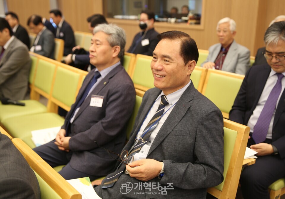 총회세계선교회 제28회 이사회 정기총회 모습