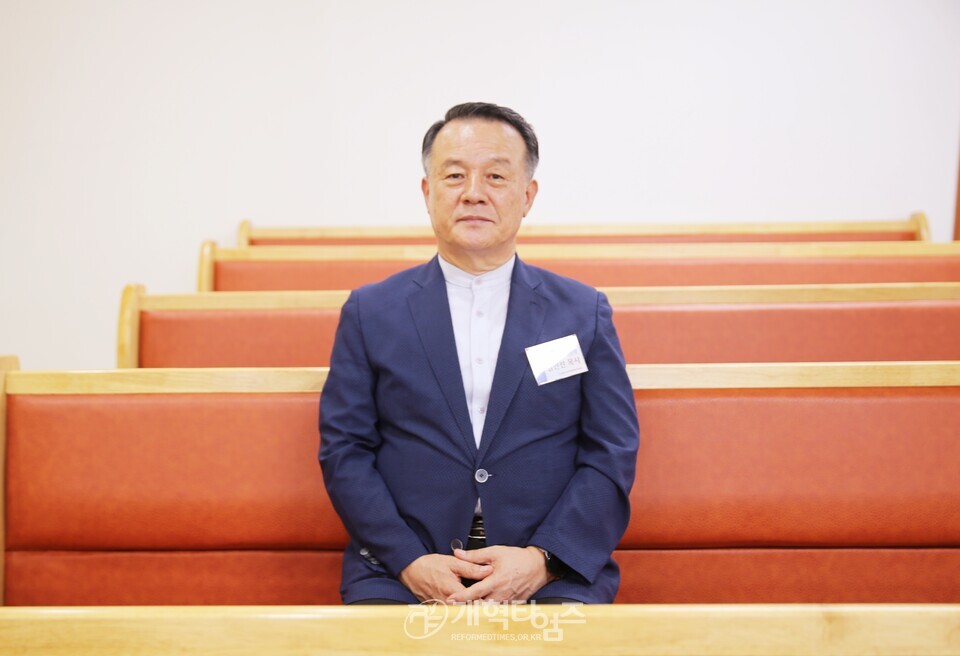 총회 이대위, 이단 사이비 백서「주의하라 분별하라」출판감사예배 모습