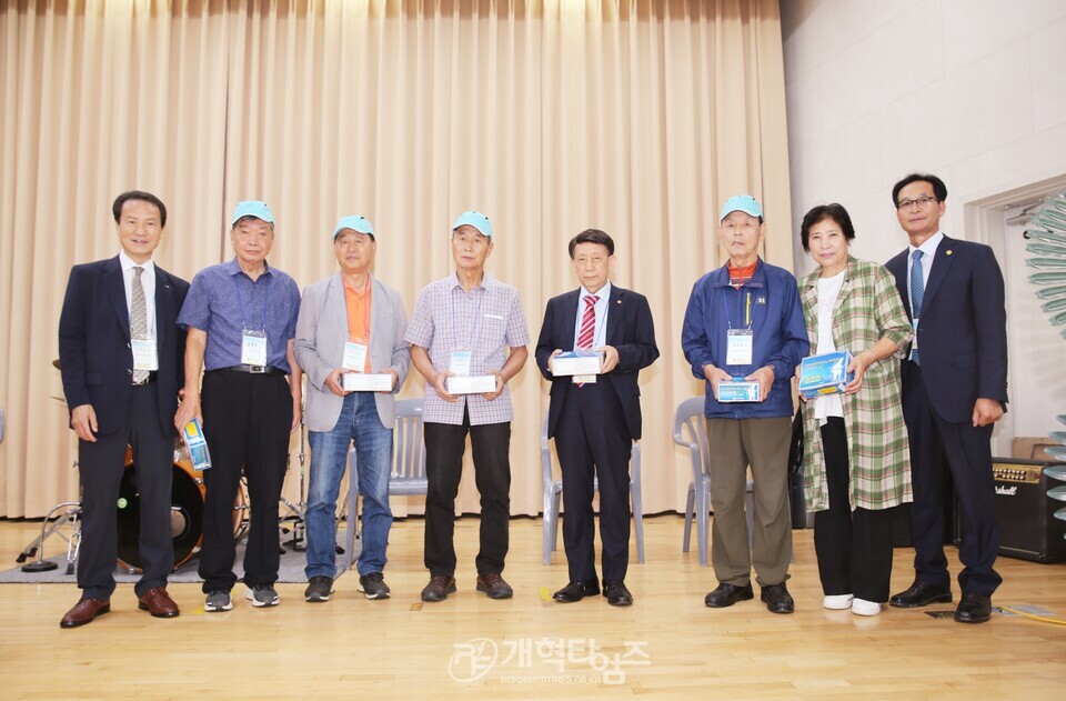 창립12주년 맞은 선장회 회원단합체육대회 모습