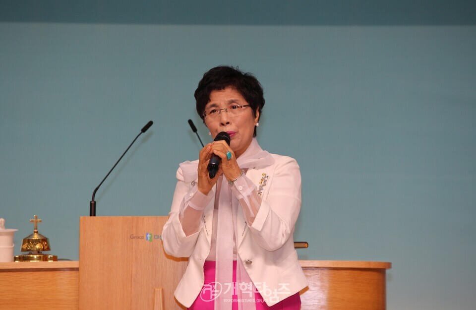 수도노회장로회 제40회기 회원부부수련회 모습