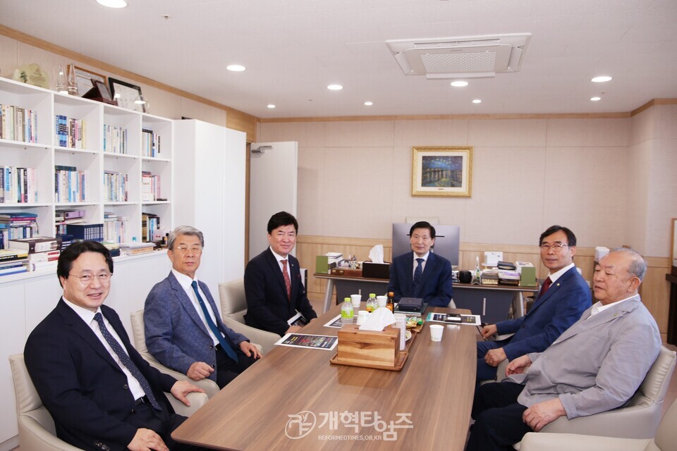 수도노회장로회 제40회기 회원부부수련회 모습