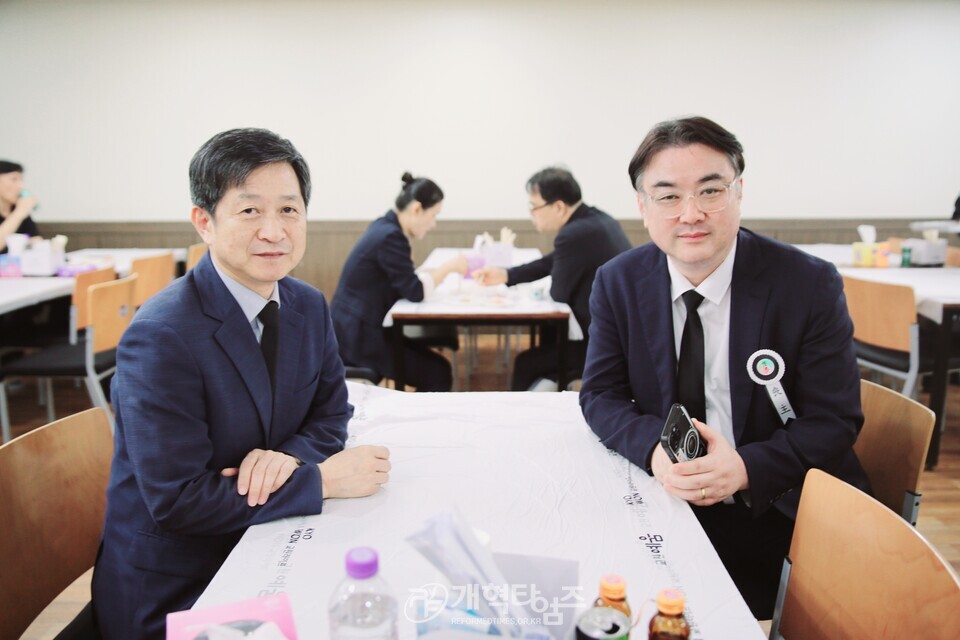 110회 총회 의전분과장 정신길 목사 부친상 모습