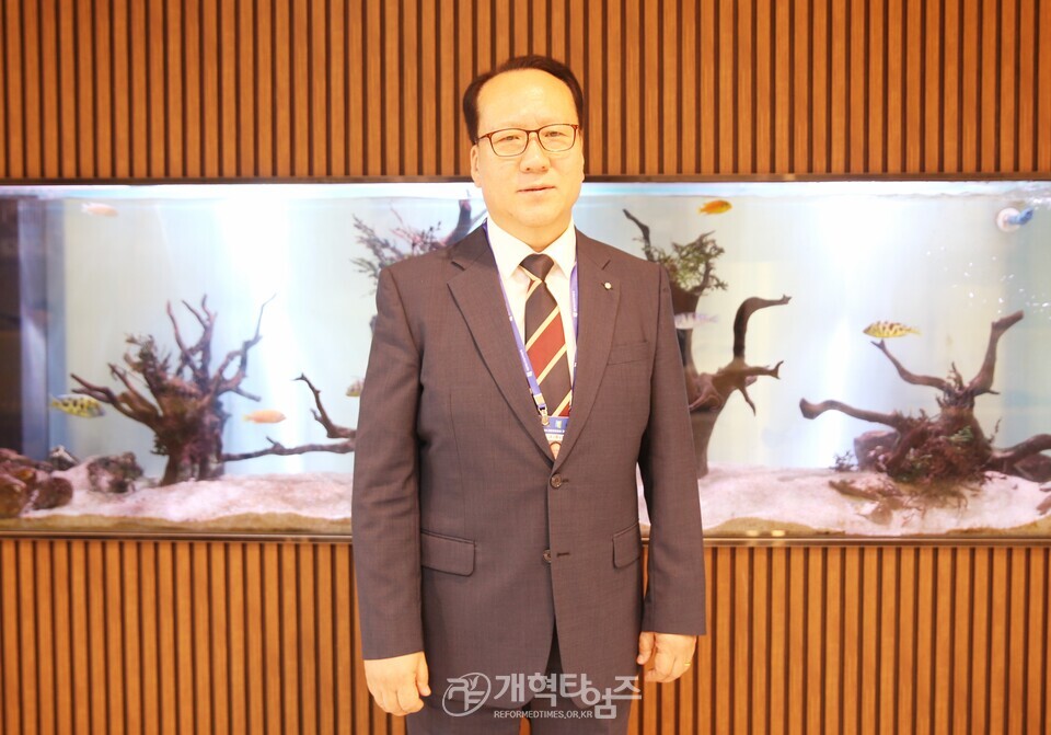 대구중노회 윤성권 목사 110회 총회 감사부장 당선 모습