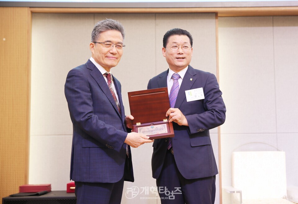 동한서노회 제88회 정기노회 모습