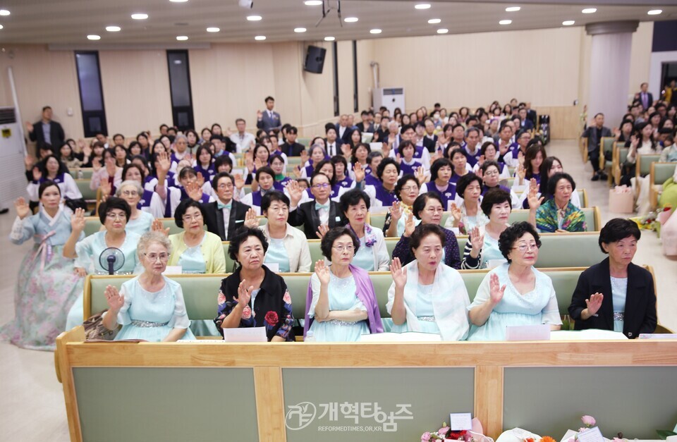 이천은광교회,「임직감사예배」모습