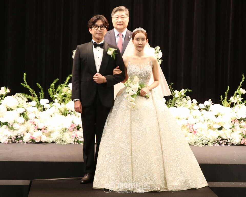 전 총회 헌의부장 조영기 목사, 차남 결혼 예식 모습