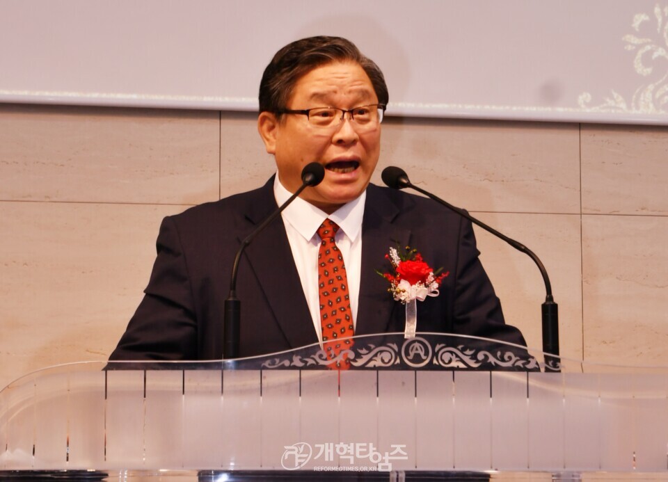 동한서노회 선한교회, 담임목사 취임 및 임직감사예배 모습