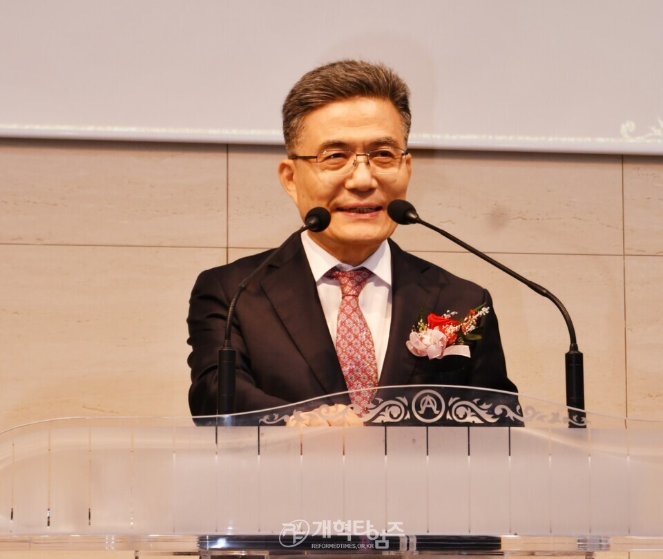 동한서노회 선한교회, 담임목사 취임 및 임직감사예배 모습