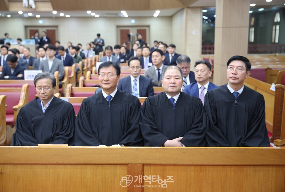 서울강남노회 제100회 정기회 모습