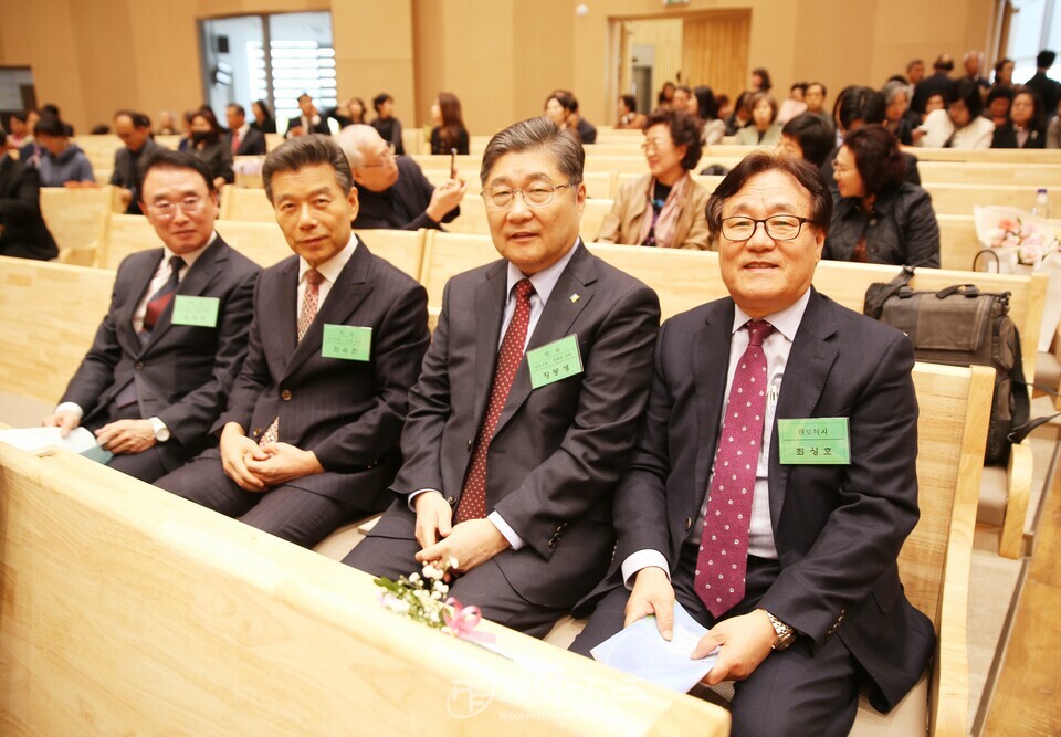 서울노회,「장봉생 목사 총회장 취임 감사 및 축하」모습