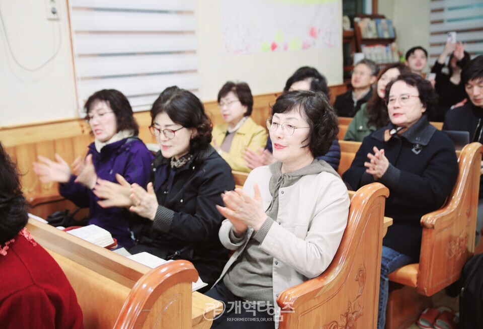 총회장 장봉생 목사, 강원노회 인제 부평교회 모습