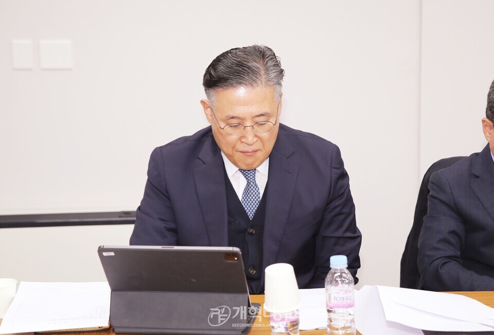 총회교회종합지원센터위원회, 첫 전체회의 모습