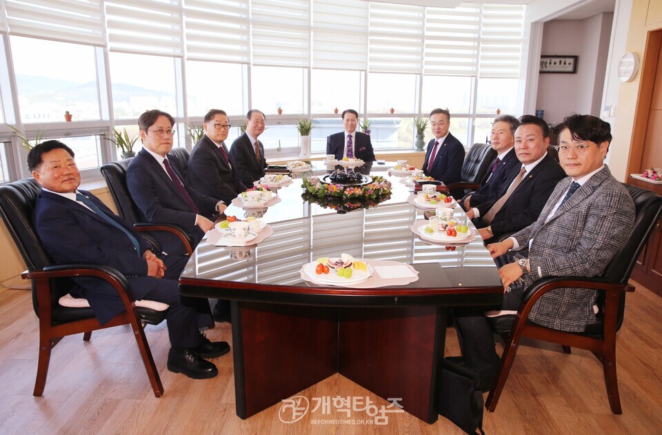 대명교회 설립 110주년 기념 은퇴 및 임직감사예배 모습