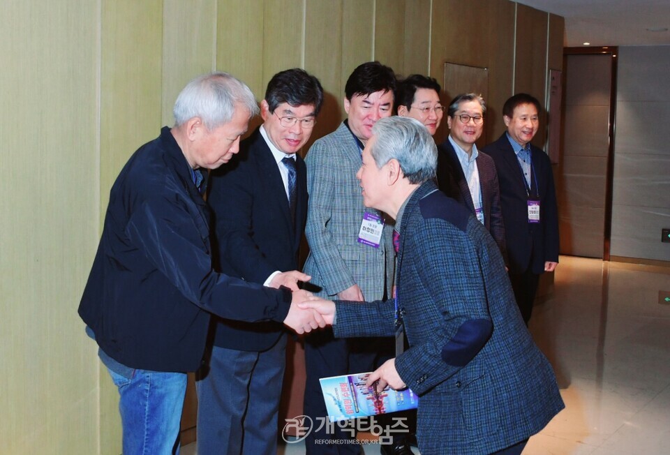 제12회기 서울ㆍ서북지역남전도회 임역원 수련회 모습