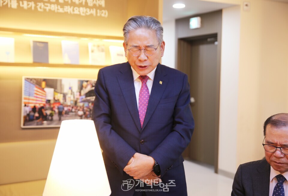 제110회 총회선거관리위원회 첫 전체회의 모습