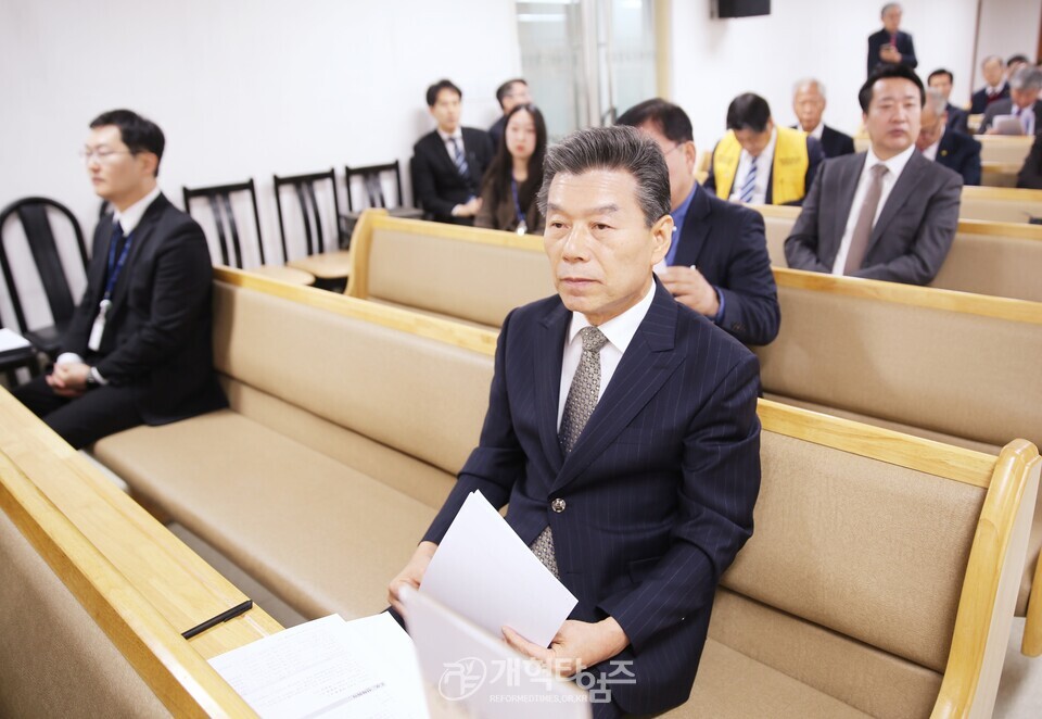 제110회기 총회상설위원회 및 특별위원회 조직 구성 전체회의 모습