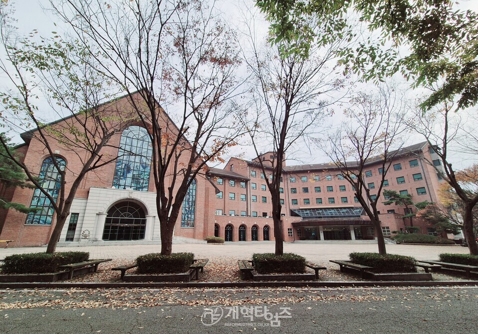 제17회기 수원지역장로회 14차 부부수련회가 열린 사랑의교회 안성수양관 모습