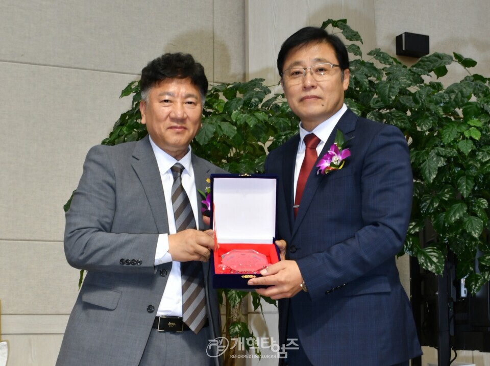 서울강남노회장로회 제42회 정기총회 모습